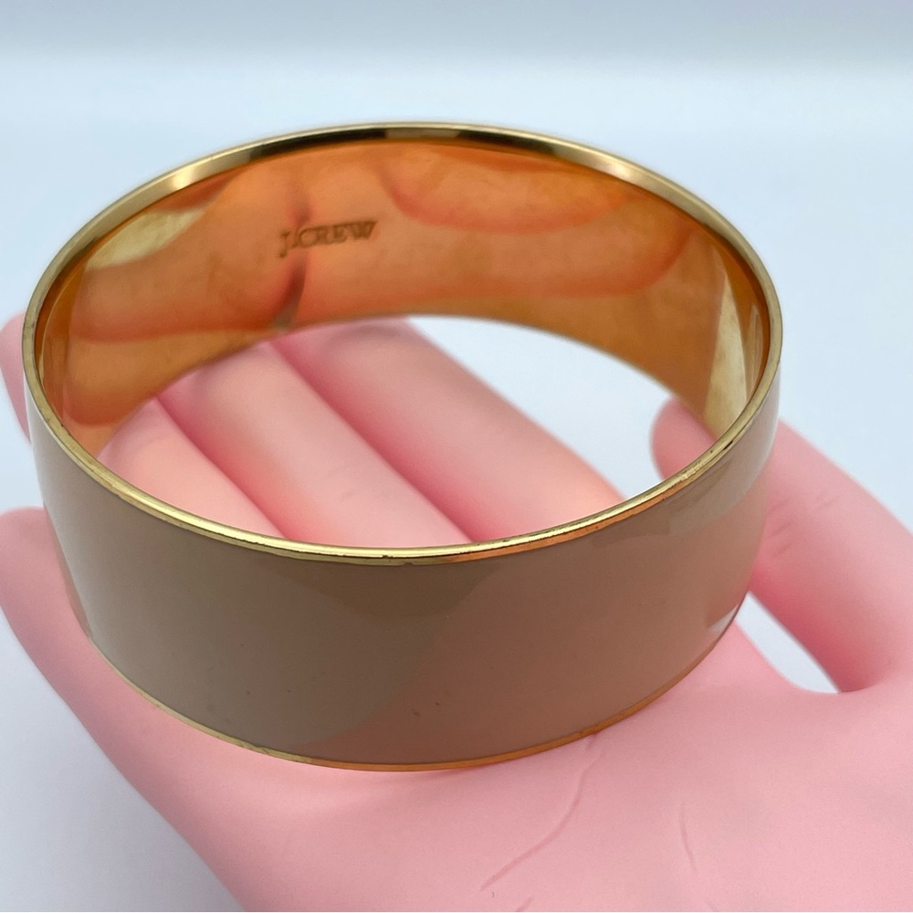 J.Crew Wide Enamel Bangle Bracelet – Neutral/Gold Tone, Size 7.5 - Picture 6 of 6
